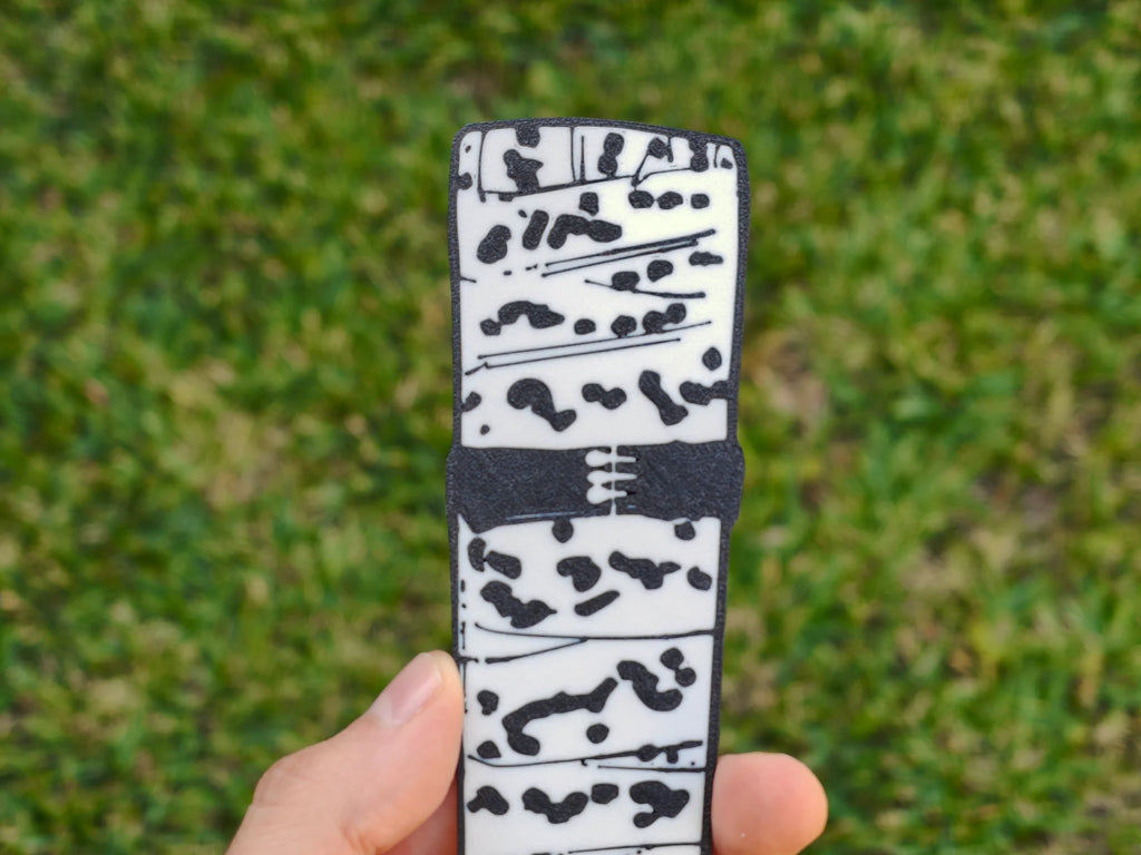 Marcapáginas del arma de Nanami