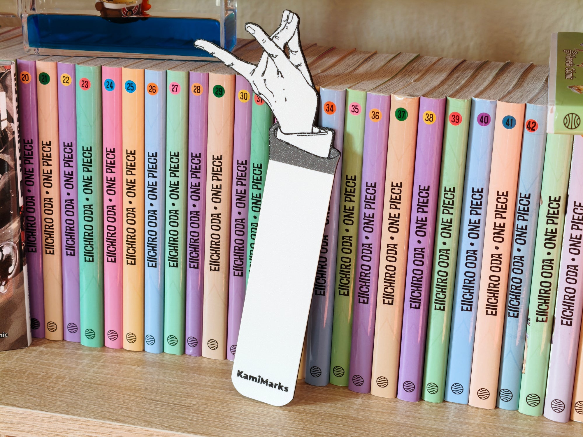 Marcapáginas de Kon