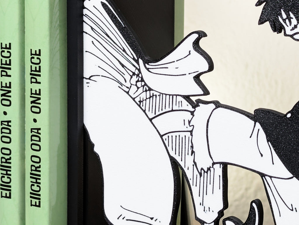 Sujetalibros de Luffy pateando a Buggy