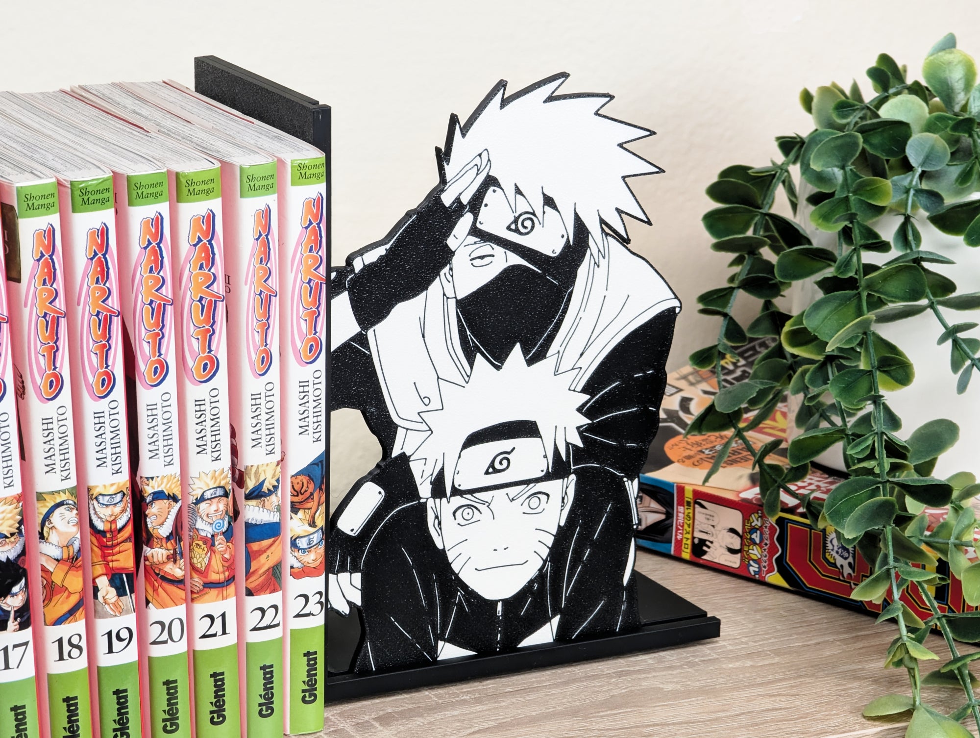 Sujetalibros de Kakashi con Naruto