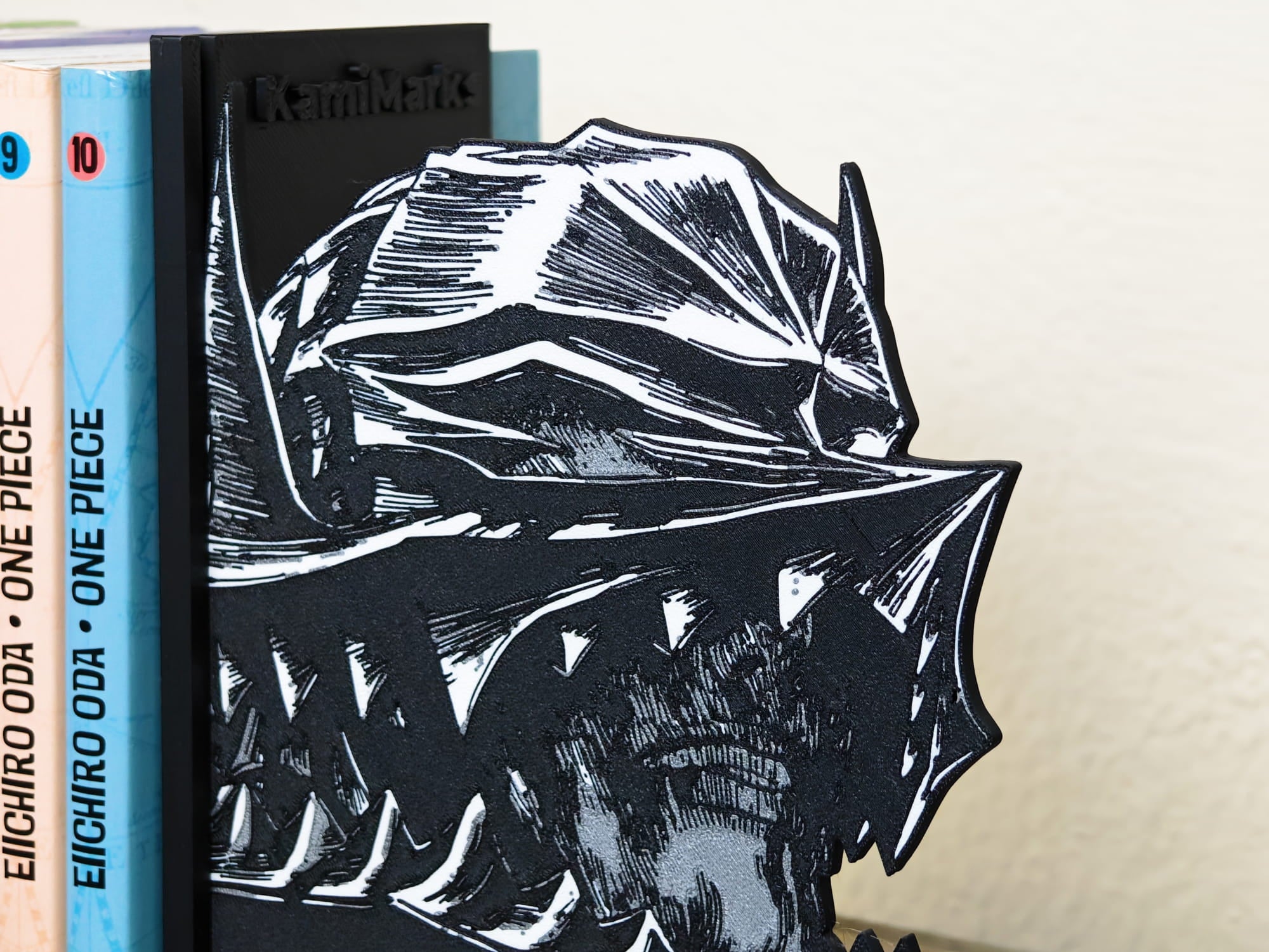 Sujetalibros de la armadura de Berserk