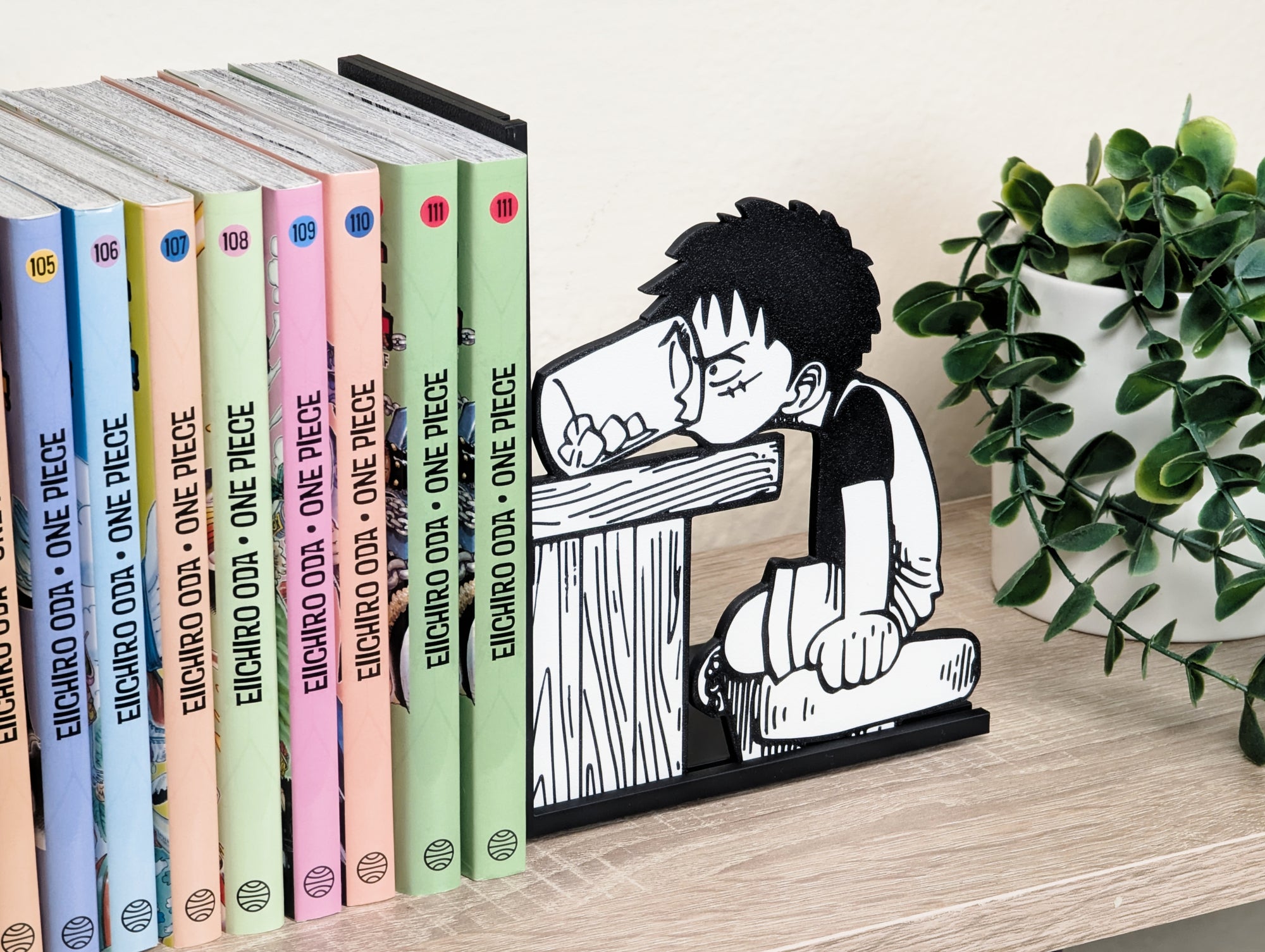 Sujetalibros de Luffy en Villa Foosha