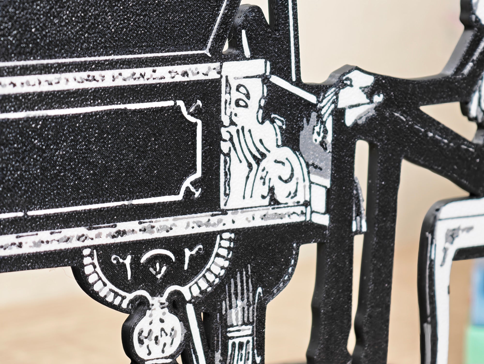 Sujetalibros de Luffy y Brook cantando el Sake de Binks