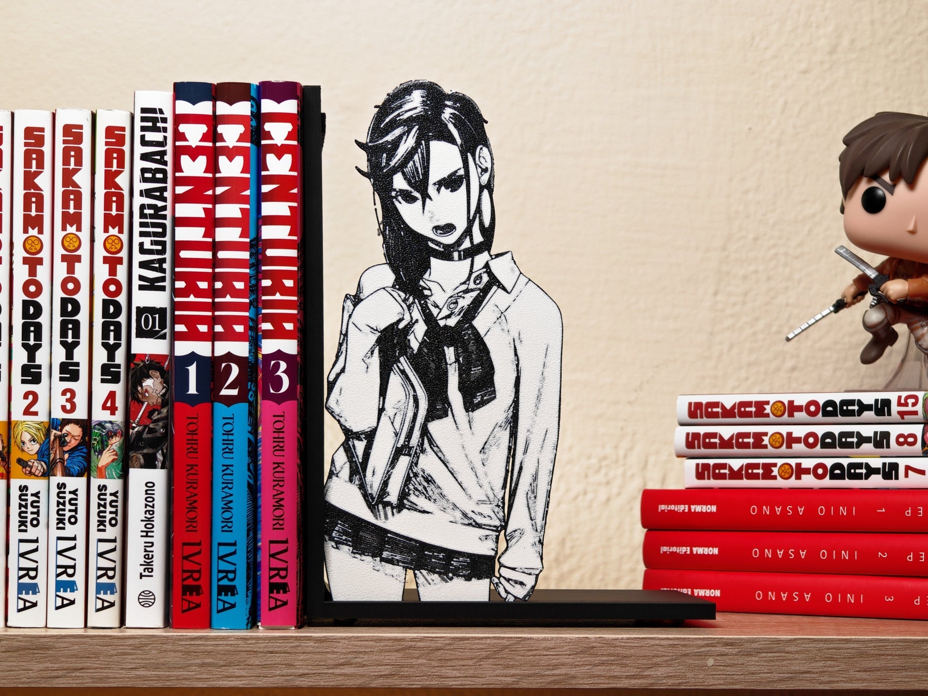 Sujetalibros de Momo Ayase