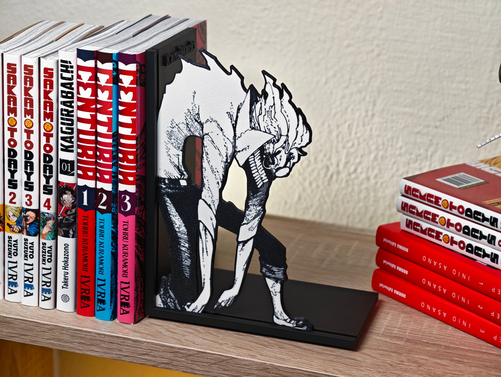 Sujetalibros de Okarun transformado