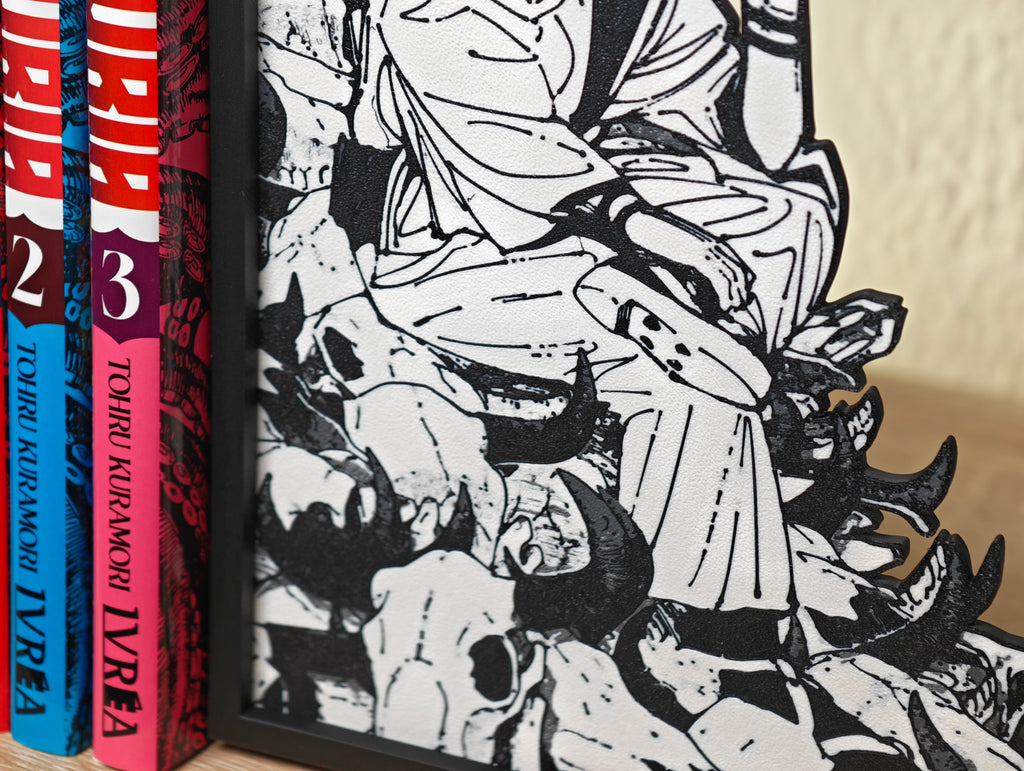 Sujetalibros de Sukuna en el relicario